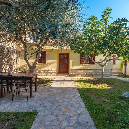 Kuca Za Odmor Villa Sveti Filip i Jakov Eksteriør bilde